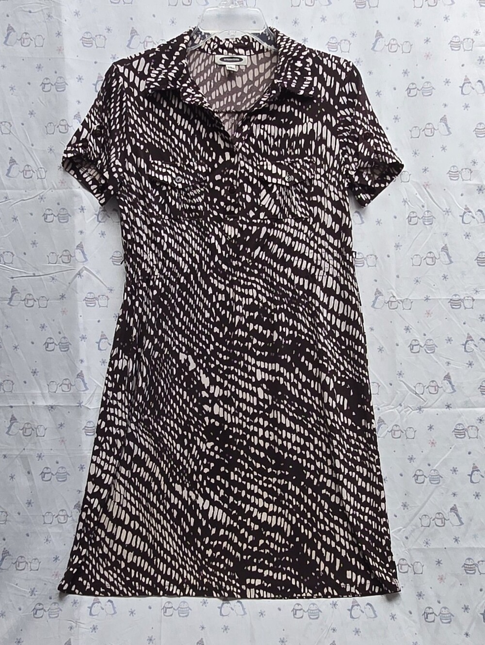 Intermission Collared shirt dress Brown and Cream buttoned chest pockets. 6